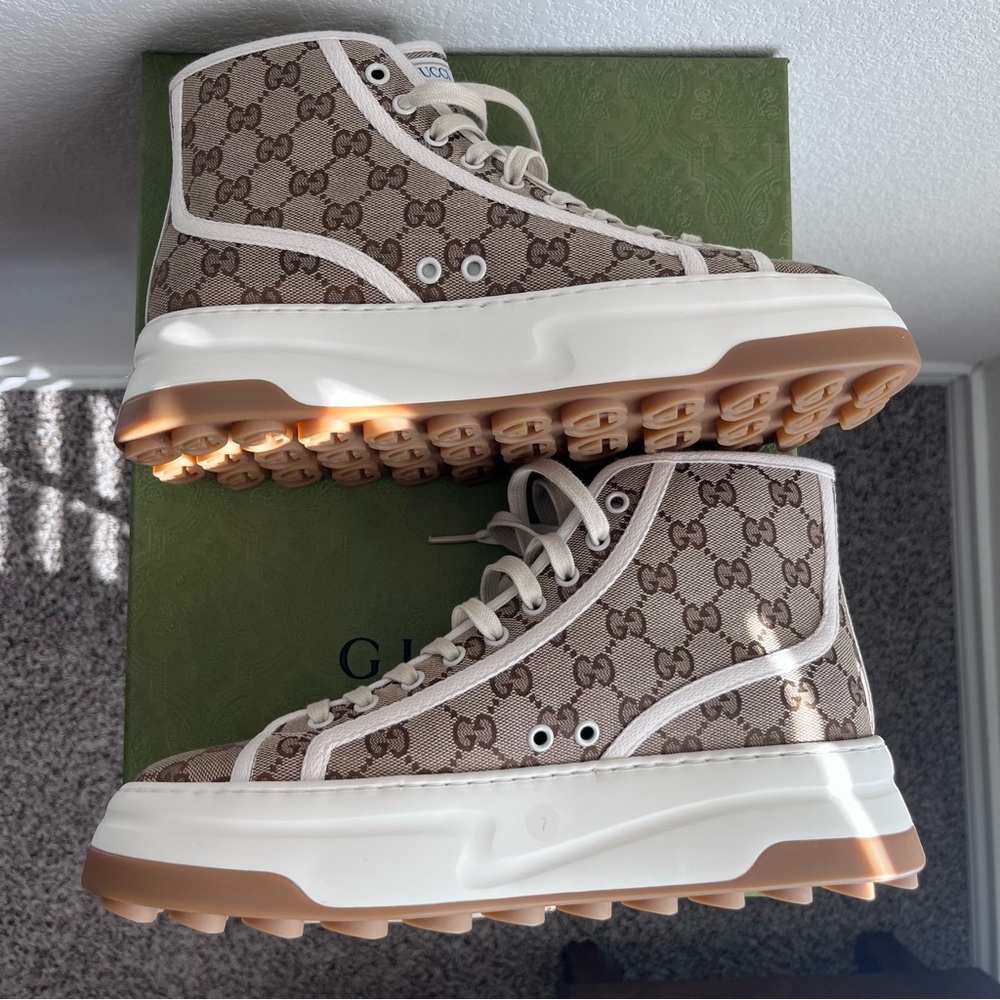 SOLD NEW Gucci 1977 Tennis High Top GG Monogram Sneakers UK M 7 / US M 8 / W 10 - Picture 2 of 16